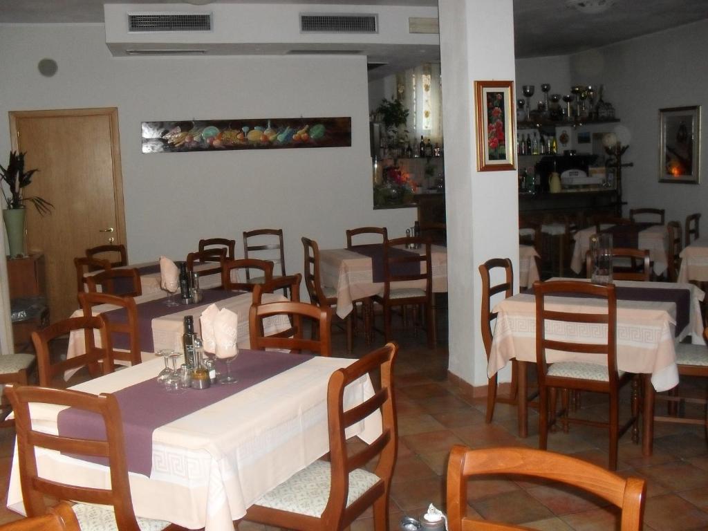 Albergo Ristorante Olimpia Abbadia San Salvator Zewnętrze zdjęcie